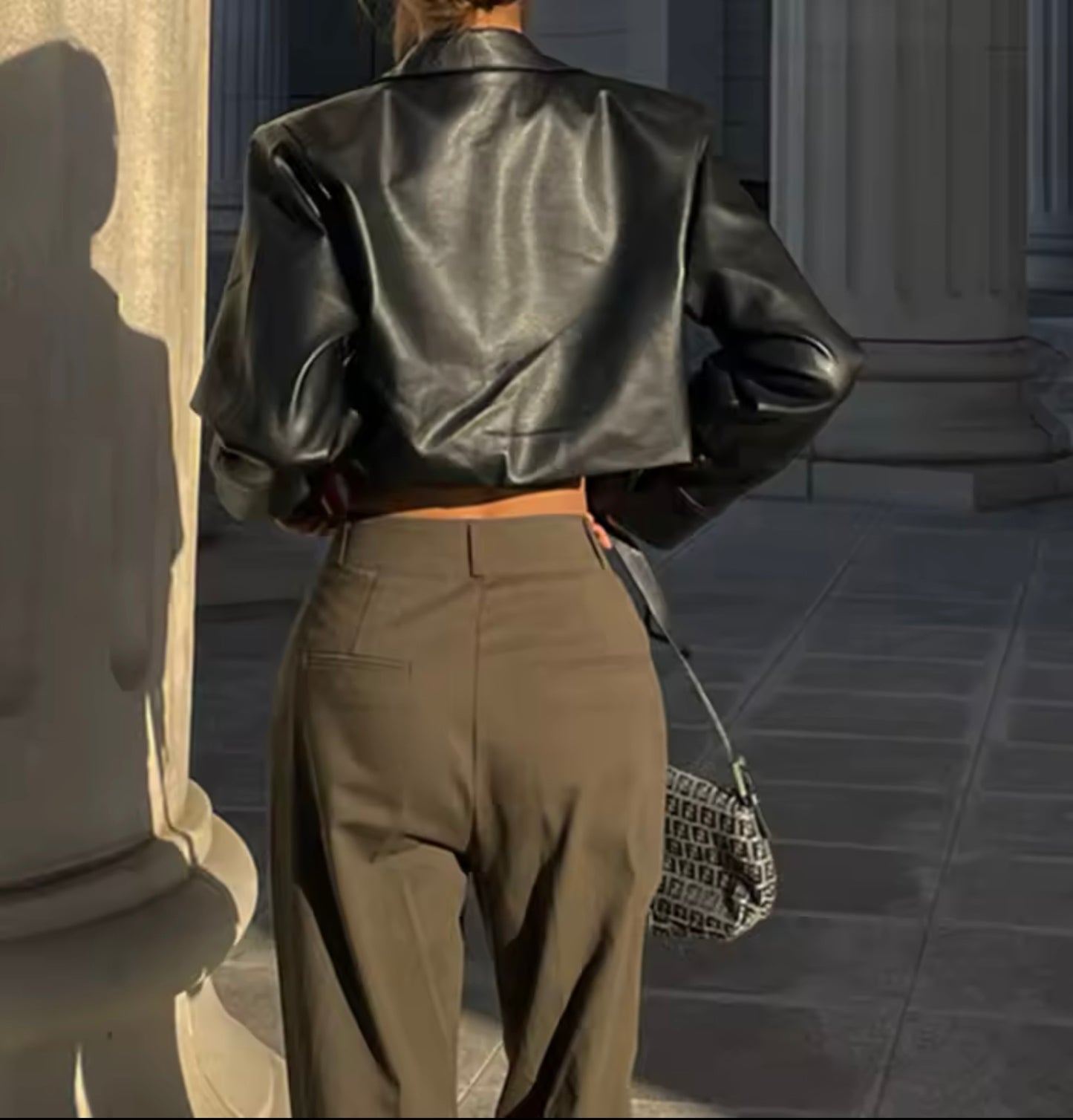 Giacca corta “BLACK”